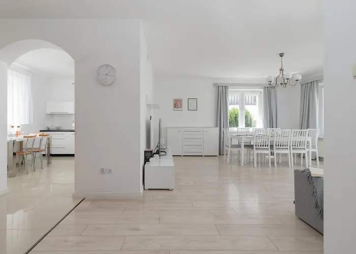 Janiska - By Jantar *