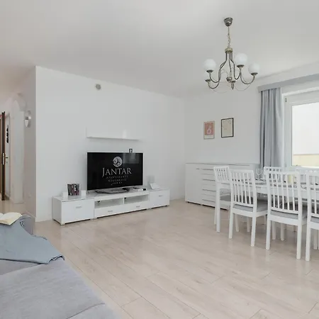 Willa Janiska - By Jantar Apartamenty Kolobrzeg