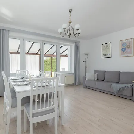 Holiday home Willa Janiska - By Jantar Apartamenty Kolobrzeg Kolobrzeg