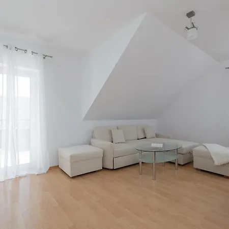 Holiday home Willa Janiska - By Jantar Apartamenty Kolobrzeg