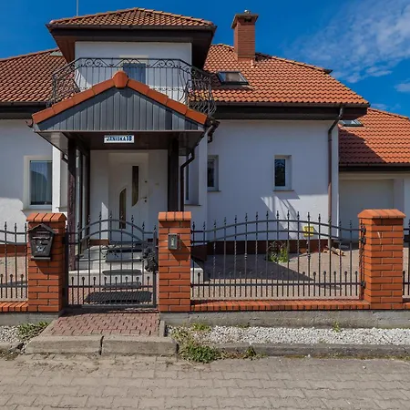 Willa Janiska - By Jantar Apartamenty Kolobrzeg *